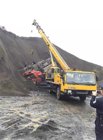 加格达奇区上犹道路救援